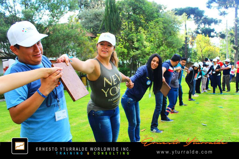 Taller de cuerdas fortaleciendo la confianza y el trabajo colaborativo