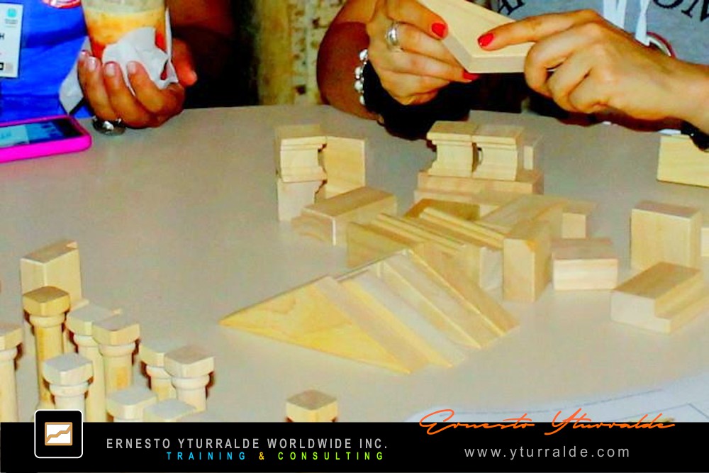 Programa corporativo de Team Building fortaleciendo la colaboración, el liderazgo y los equipos de alto desempeño
